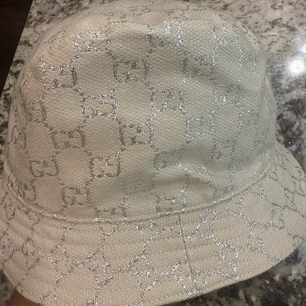 Gucci Cream Bucket Hat with Silver Pattern